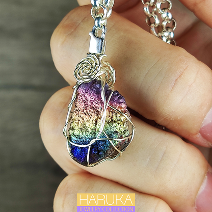 [Elite Crystal] Rainbow Leklai x Crystal Druzy Pendant | Gold & Pink Manifestation | Diamond-Grade Sparkle | Wealth & Noble Connections Charm