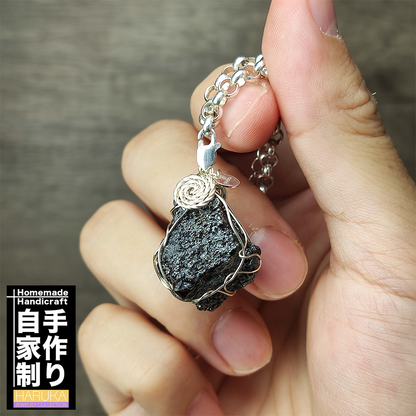 Top Grade Black Calcite Mini Raw Stone Charm | Silver-Black Aesthetic - Portable Wealth & Stability Stone