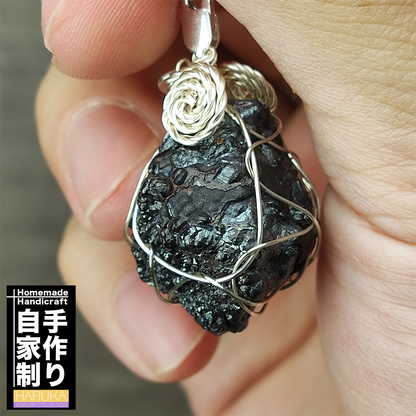 Top Grade Black Calcite Mini Raw Stone Charm | Silver-Black Aesthetic - Portable Wealth & Stability Stone