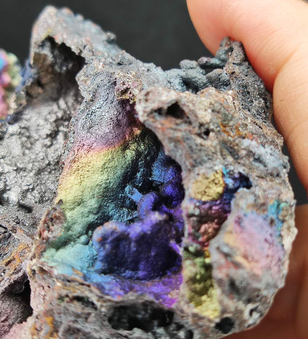 | Top premium rare Iridescent Goethite, Turgite, Hematite, Iridescent | COLOUR: Blue, Silver | 100% natural color |