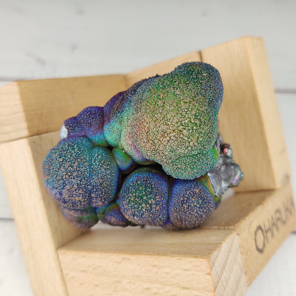 | Top premium rare Iridescent Goethite, Turgite, Hematite, Iridescent | COLOUR: purple, green, glod| 100% natural color |