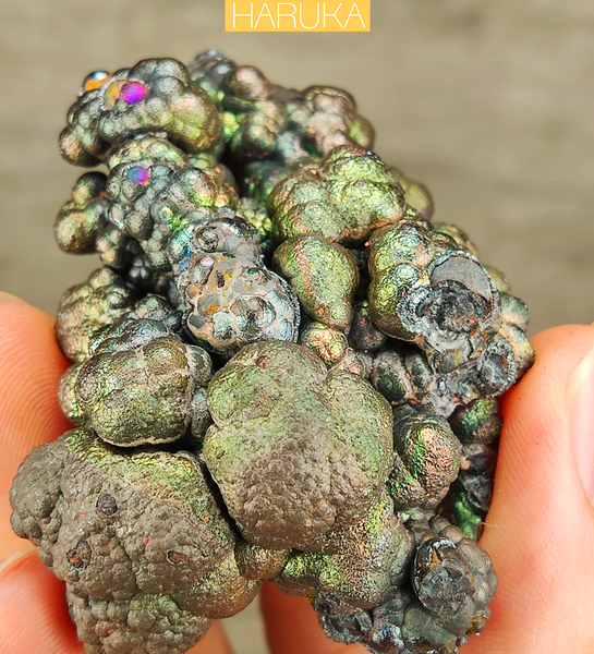 | Top premium rare Iridescent Goethite, Turgite, Hematite, Iridescent | COLOUR: gold, Green | 100% natural color |