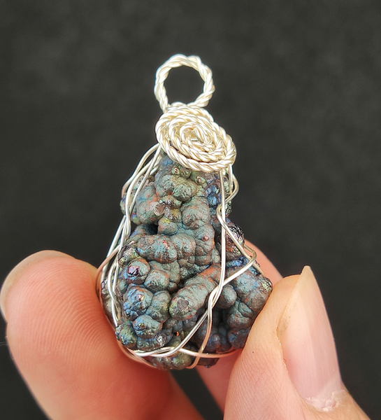 | Goethite Pendant Copper Wire Wrapped Gemstone Pendant | COLOUR: Blue, Green, Silver | 100% natural color |