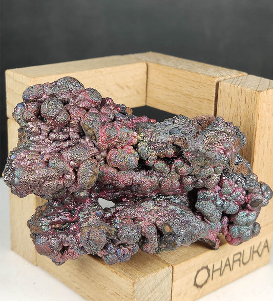| Top premium rare Iridescent Goethite, Turgite, Hematite, Iridescent | COLOUR: Pink, Green | 100% natural color |