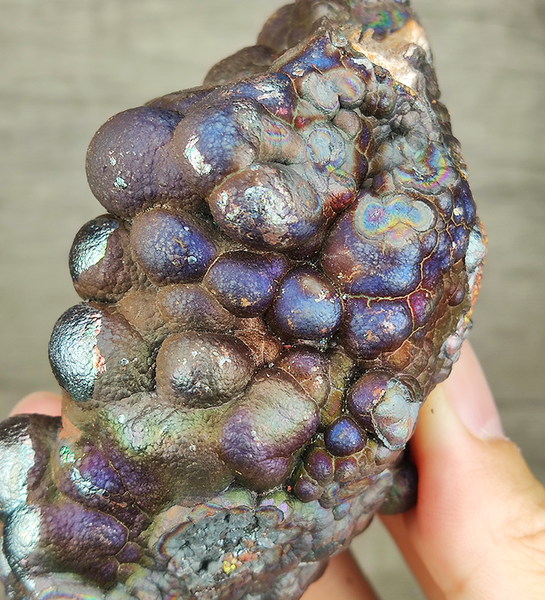 | Top premium rare Iridescent Goethite, Turgite, Hematite, Iridescent | COLOUR: Silver, Purple | 100% natural color |