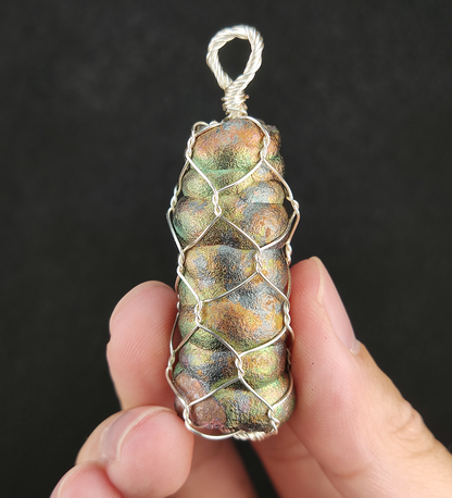 Aurora Golden Green Leklai Pillar Pendant | 4.1cm | Authority & Wealth (Gold) x Career & Opportunity (Green) | Malaysia Natural Leklai