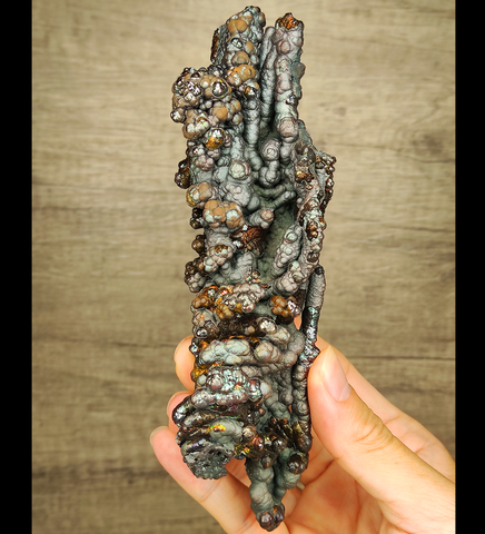 | Goethite Pillar(16cm) | Top premium rare Iridescent Goethite, Turgite, Hematite, Iridescent | COLOUR: gold , Silver | 100% natural color |