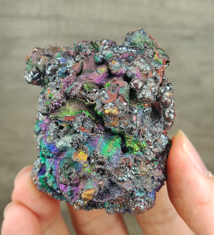 | Top premium rare Iridescent Goethite, Turgite, Hematite, Iridescent | COLOUR: Silver, Gold, Green, Turgite with White Quartz,Crystal | 100% natural color |