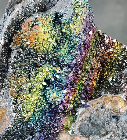 | Top premium rare Iridescent Goethite, Turgite, Hematite, Iridescent | COLOUR: Rainbow calcite with White Quartz Crystal | 100% natural color |