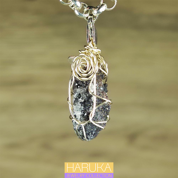 |925 silver Bracelet with 3 pendant | Goethite Pendant Copper Wire Wrapped Gemstone Pendant | COLOUR: Black with Dark Quartz,Crystal | 100% natural color |