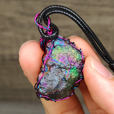 | Goethite Pendant Copper Wire Wrapped Gemstone Pendant | COLOUR: Green , Pink | 100% natural color |