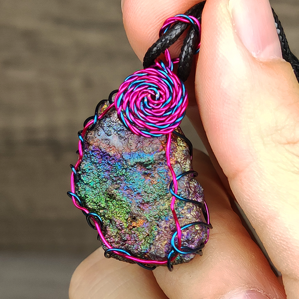 | Goethite Pendant Copper Wire Wrapped Gemstone Pendant | COLOUR: Green , Pink | 100% natural color |