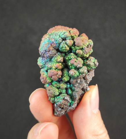 | Top premium rare Iridescent Goethite, Turgite, Hematite, Iridescent | COLOUR: silver, green, gold | 100% natural color |