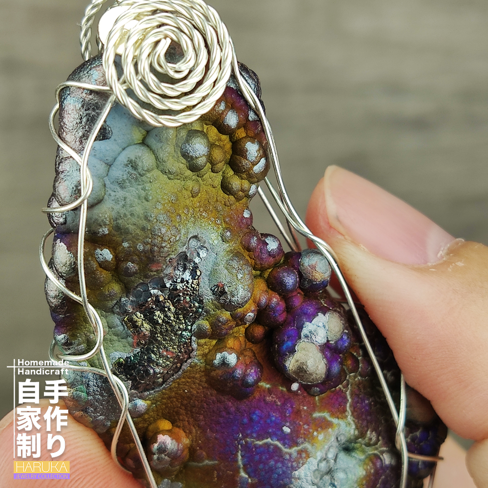 | Goethite Pendant Copper Wire Wrapped Gemstone Pendant | COLOUR: Blue, Purple | 100% natural color |