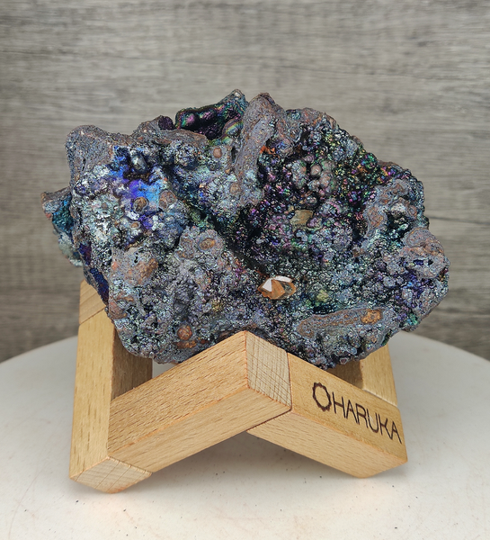 | Top premium rare Iridescent Goethite, Turgite, Hematite, Iridescent | COLOUR: Purple, Green, Turgite with black Calcite | 100% natural color |