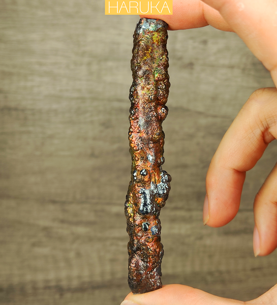 | Goethite Pillar(9.7cm) | Top premium rare Iridescent Goethite, Turgite, Hematite, Iridescent | COLOUR: gold , Silver | 100% natural color |