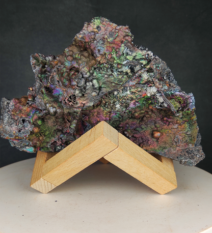 [Elite] Mountain-Shape Rainbow Leklai Display | Gold, Pink & Green Manifestation | Gallstone Core | Powerful Support & Wealth Manifestation