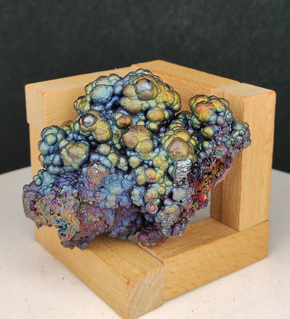 | Top premium rare Iridescent Goethite, Turgite, Hematite, Iridescent | COLOUR: Gold, Green, Blue | 100% natural color |