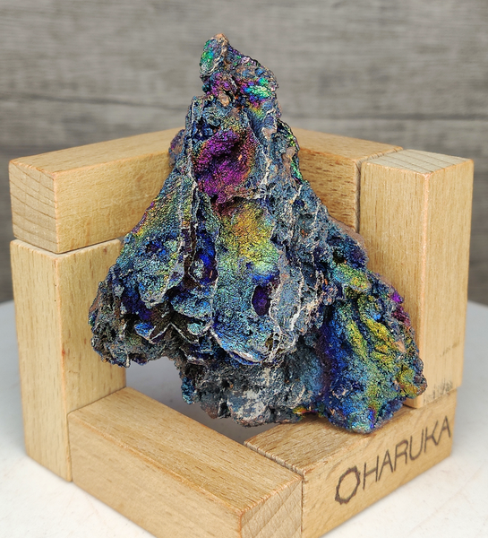 | Top premium rare Iridescent Goethite, Turgite, Hematite, Iridescent | COLOUR: Gold, Blue, Purple | 100% natural color |