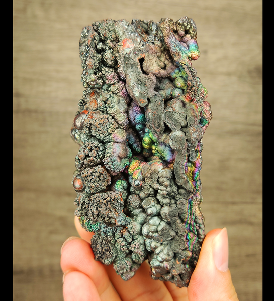 | Top premium rare Iridescent Goethite, Turgite, Hematite, Iridescent | COLOUR: gold, Green | 100% natural color |