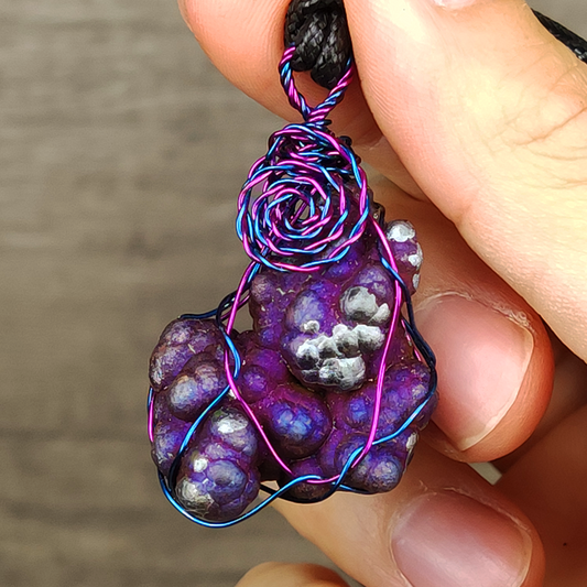 | Goethite Pendant Copper Wire Wrapped Gemstone Pendant | COLOUR: Purple | 100% natural color |