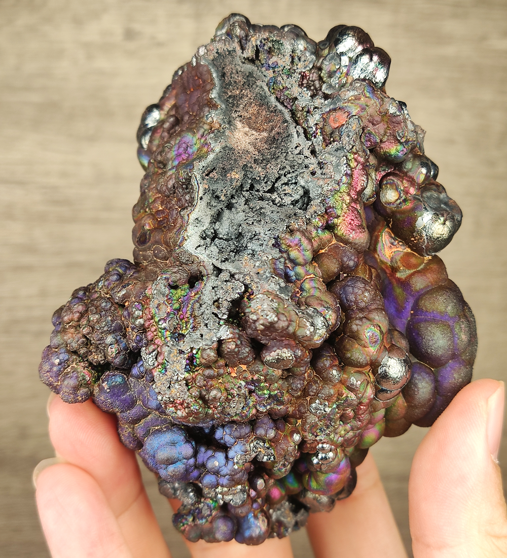 | Top premium rare Iridescent Goethite, Turgite, Hematite, Iridescent | COLOUR: Blue, Purple, Pink | 100% natural color |