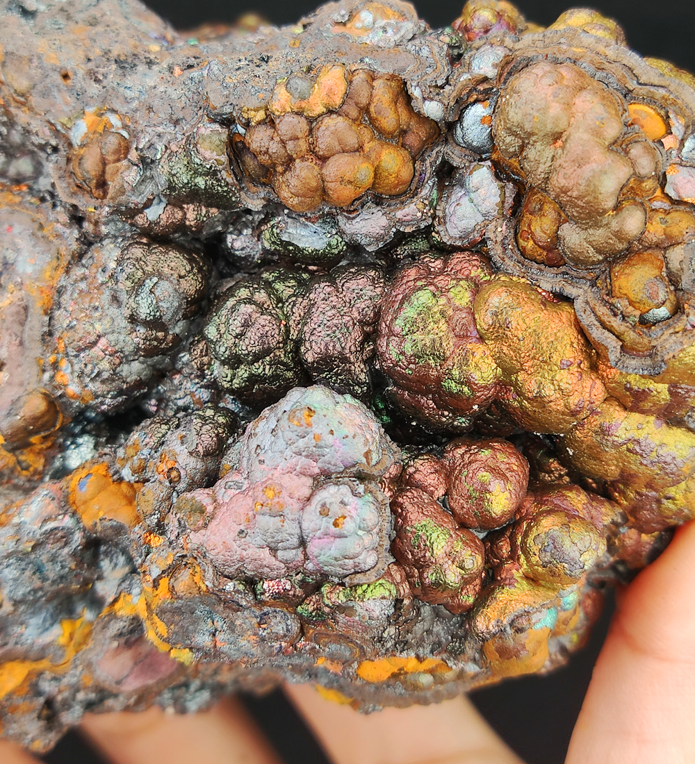 | Top premium rare Iridescent Goethite, Turgite, Hematite, Iridescent | COLOUR: Gold | 100% natural color |