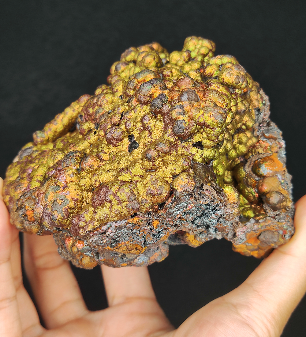 | Top premium rare Iridescent Goethite, Turgite, Hematite, Iridescent | COLOUR: Gold | 100% natural color |