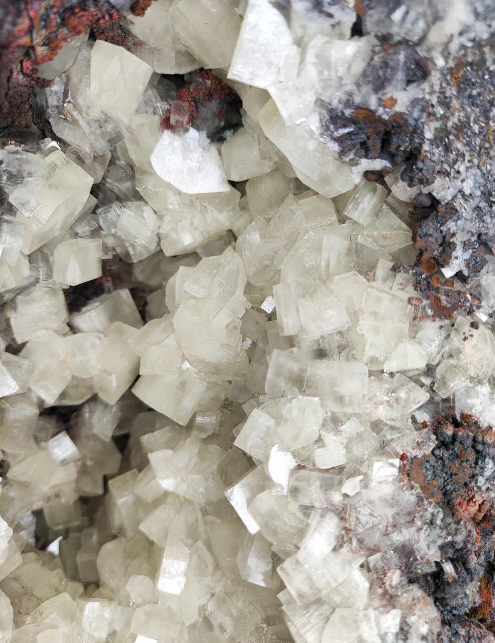 | 19KG | Top premium rare Iridescent Goethite, Turgite, Hematite, Iridescent | COLOUR: Goethite with White Quartz,Crystal | 100% natural color |