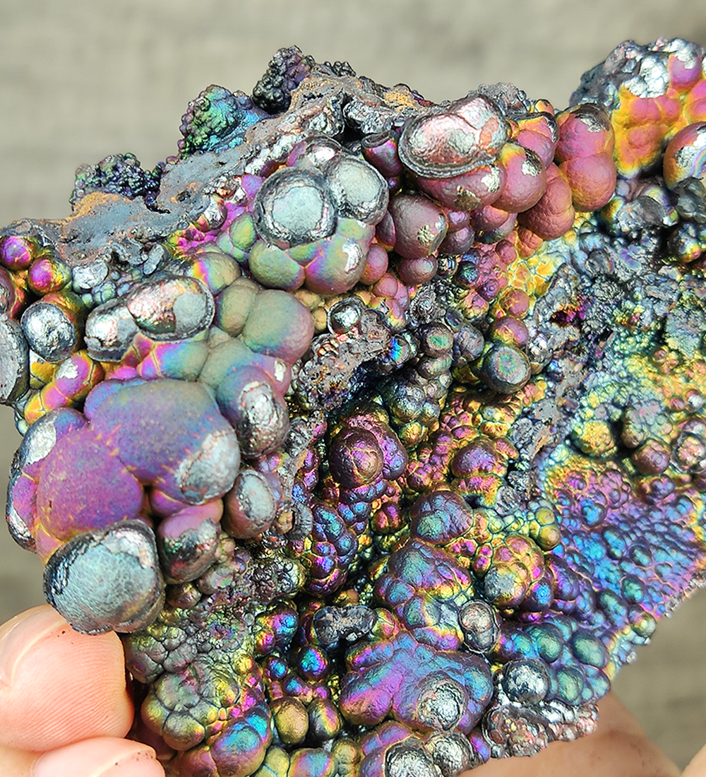 | Top premium rare Iridescent Goethite, Turgite, Hematite, Iridescent | COLOUR: Silver, Pink, Green, Blue | 100% natural color |