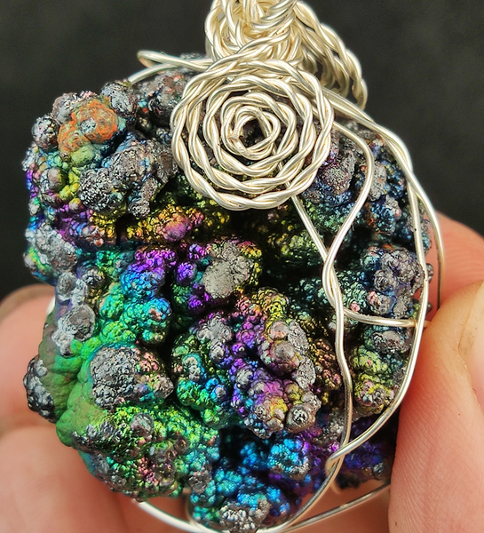 | Goethite Pendant Copper Wire Wrapped Gemstone Pendant | COLOUR: green, silver, purple, gold | 100% natural color |