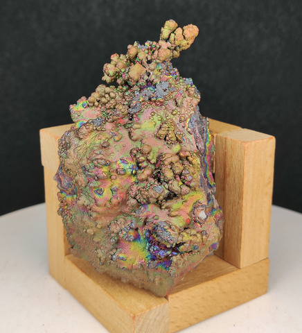 | Top premium rare Iridescent Goethite, Turgite, Hematite, Iridescent | COLOUR: Gold, Green | 100% natural color |