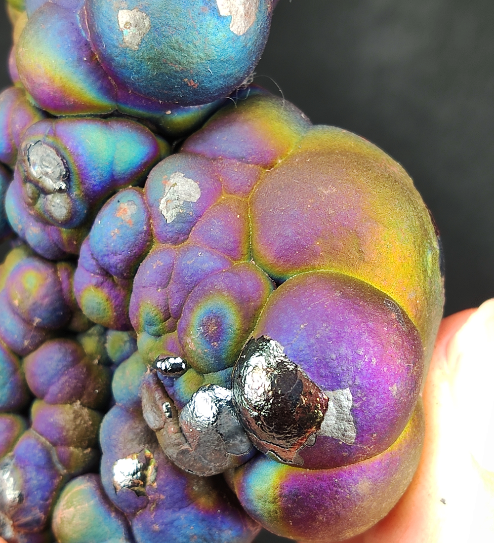 | Top premium rare Iridescent Goethite, Turgite, Hematite, Iridescent | COLOUR: Blue, Green, Pink| 100% natural color |