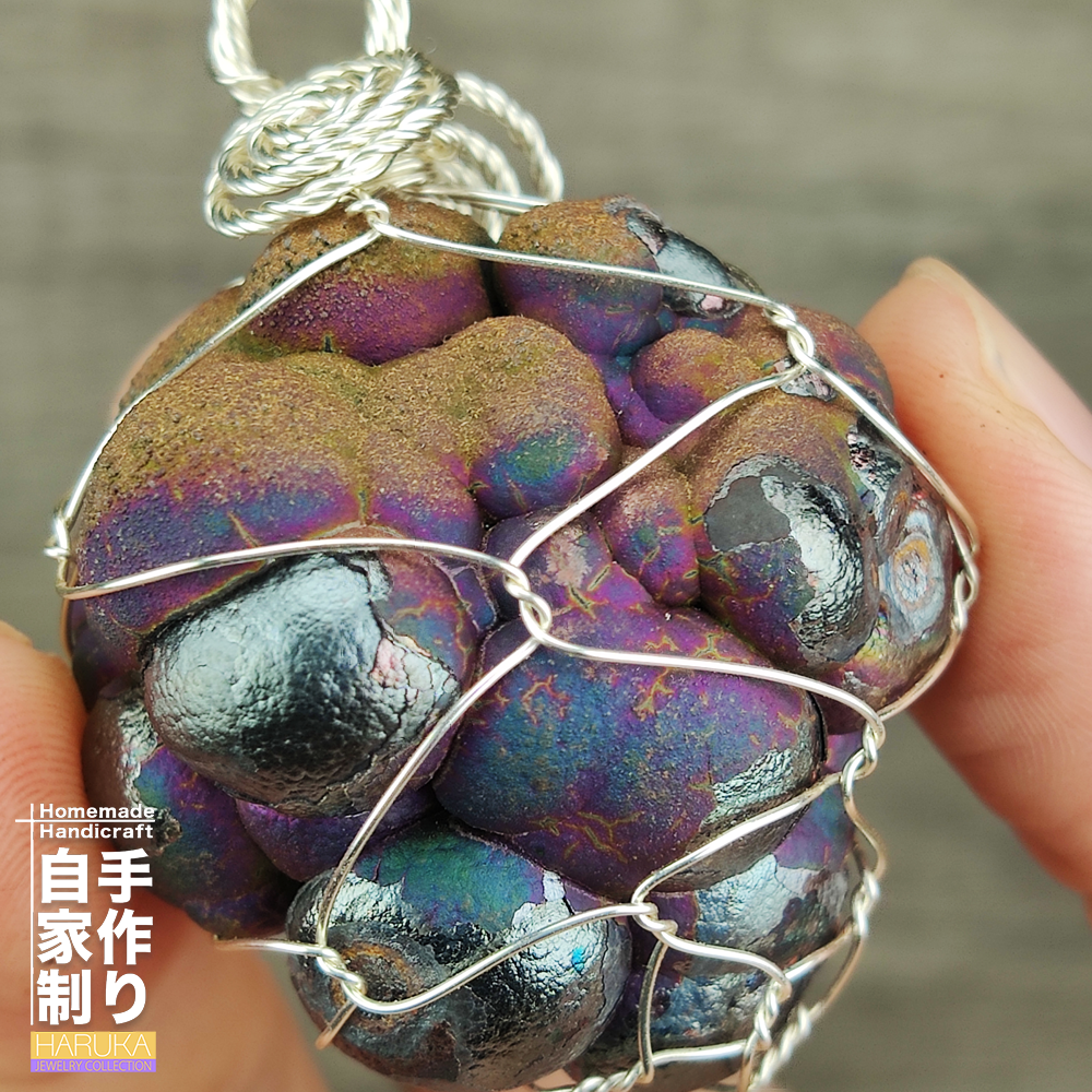 | Goethite Pendant Copper Wire Wrapped Gemstone Pendant | COLOUR: Pink, Silver | 100% natural color |