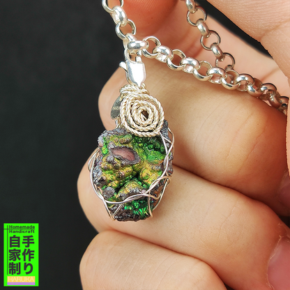 Top Grade Green Manifestation | Business Growth & Networking Strategic Enhancement | Natural Malaysian Leklai Living Stone Clasp Pendant