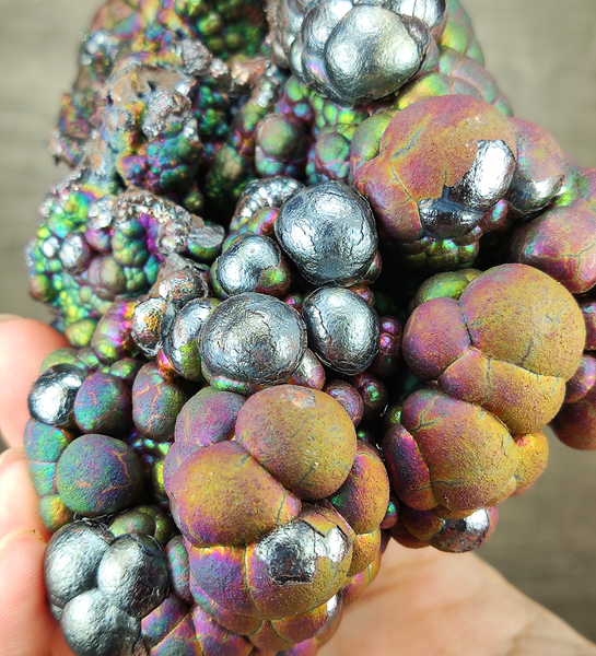 | Top premium rare Iridescent Goethite, Turgite, Hematite, Iridescent | COLOUR: Green, Pink | 100% natural color |