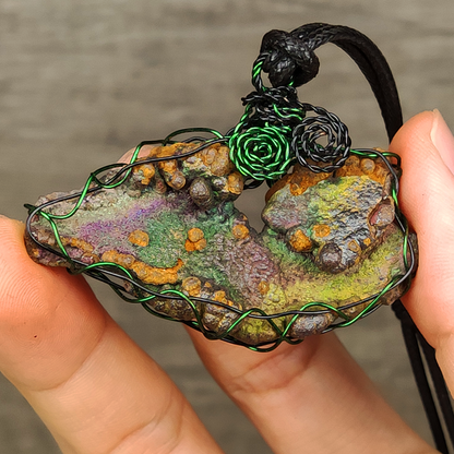 Trinity Rainbow Leklai Pendant | Gold, Purple & Green Radiance | Wealth, Wisdom & Career Prosperity