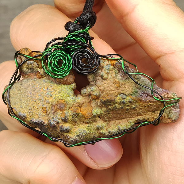 | Goethite Pendant Copper Wire Wrapped Gemstone Pendant | COLOUR: Green, gold, Purple | 100% natural color |