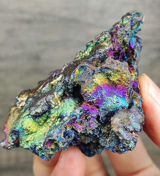 | Top premium rare Iridescent Goethite, Turgite, Hematite, Iridescent | COLOUR: Gold, Blue, Purple | 100% natural color |