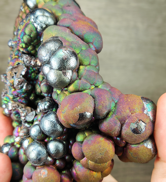 | Top premium rare Iridescent Goethite, Turgite, Hematite, Iridescent | COLOUR: Green, Pink | 100% natural color |