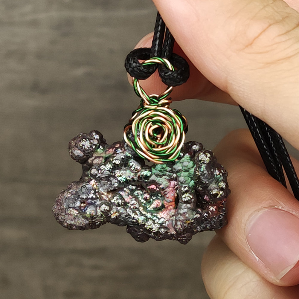 | Goethite Pendant Copper Wire Wrapped Gemstone Pendant | COLOUR: Gree ...