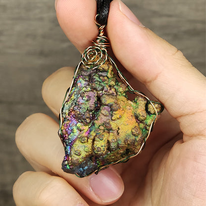 Premium Rainbow Leklai Pendant | Green & Gold Radiance | Career Growth, Abundance & Wealth Manifestation