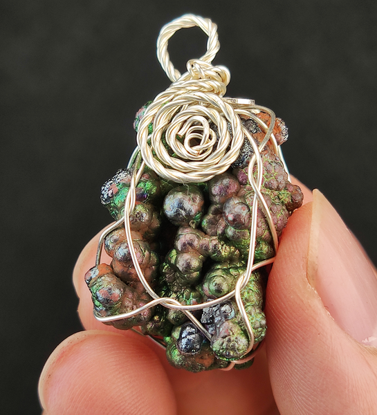 | Goethite Pendant Copper Wire Wrapped Gemstone Pendant | COLOUR: Green, Silver | 100% natural color |