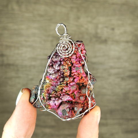 | Goethite Pendant Copper Wire Wrapped Gemstone Pendant | COLOUR: Pink | 100% natural color |