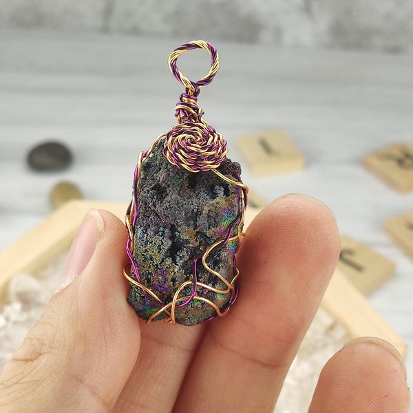 | Goethite Pendant Copper Wire Wrapped Gemstone Pendant | COLOUR: purple, glod, blue| 100% natural color |