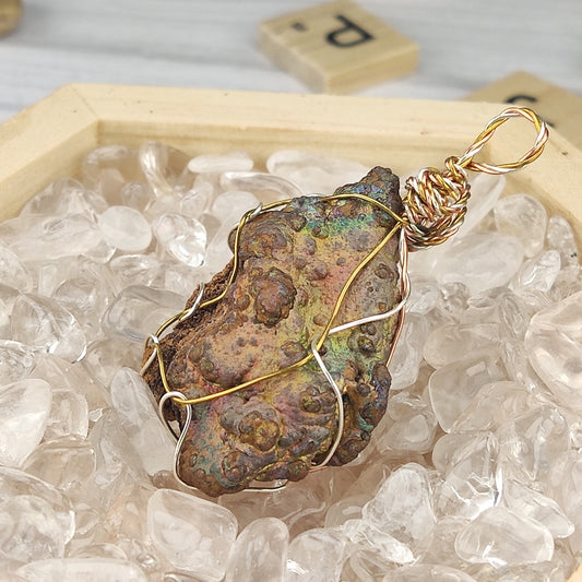 | Goethite Pendant Copper Wire Wrapped Gemstone Pendant | COLOUR: glod, purple, green| 100% natural color |