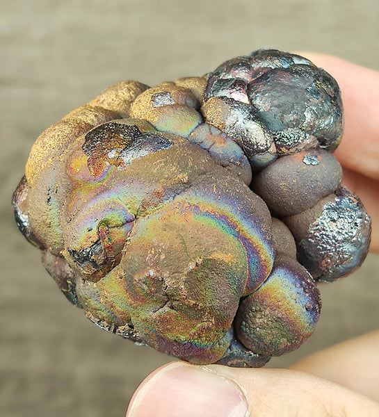 | Top premium rare Iridescent Goethite, Turgite, Hematite, Iridescent | COLOUR: Purple, Blue, Green | 100% natural color |