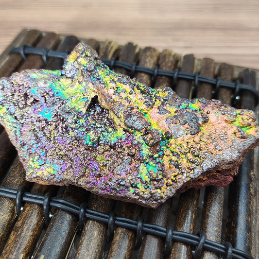 | Top premium rare Iridescent Goethite, Turgite, Hematite, Iridescent | COLOUR: Gold, purple, green | 100% natural color |