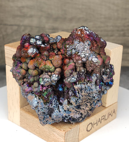 | Top premium rare Iridescent Goethite, Turgite, Hematite, Iridescent | COLOUR: Purple, orange, blue | 100% natural color |