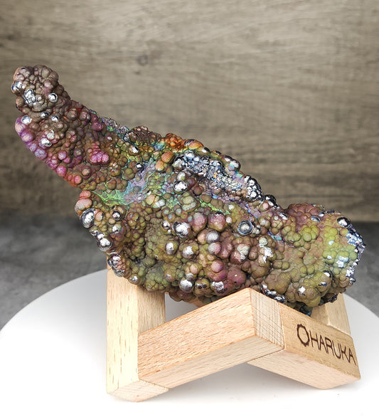 | Top premium rare Iridescent Goethite, Turgite, Hematite, Iridescent | COLOUR: Orang, glod, purple | 100% natural color |